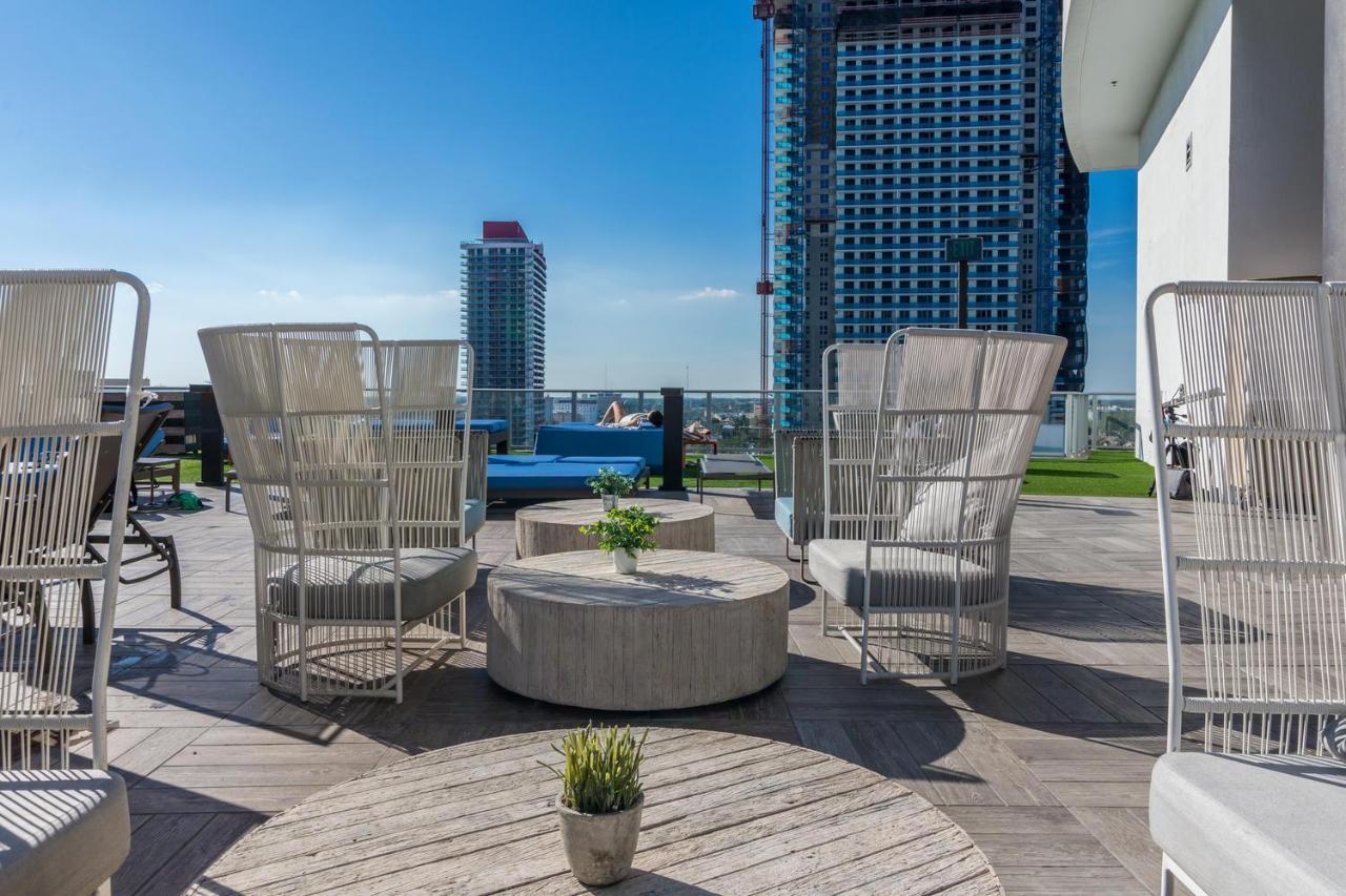 Seashore Resort - 2 Bedroom Right On The Beach Direct Ocean-View With Amenities On The Rooftop Hollywood Exterior foto