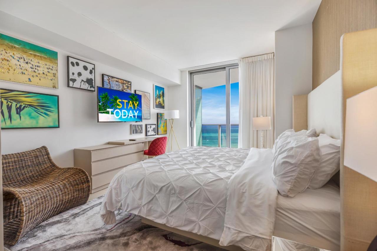 Seashore Resort - 2 Bedroom Right On The Beach Direct Ocean-View With Amenities On The Rooftop Hollywood Exterior foto