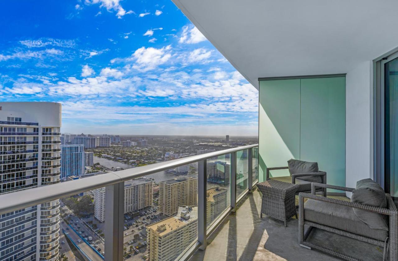 Seashore Resort - 2 Bedroom Right On The Beach Direct Ocean-View With Amenities On The Rooftop Hollywood Exterior foto