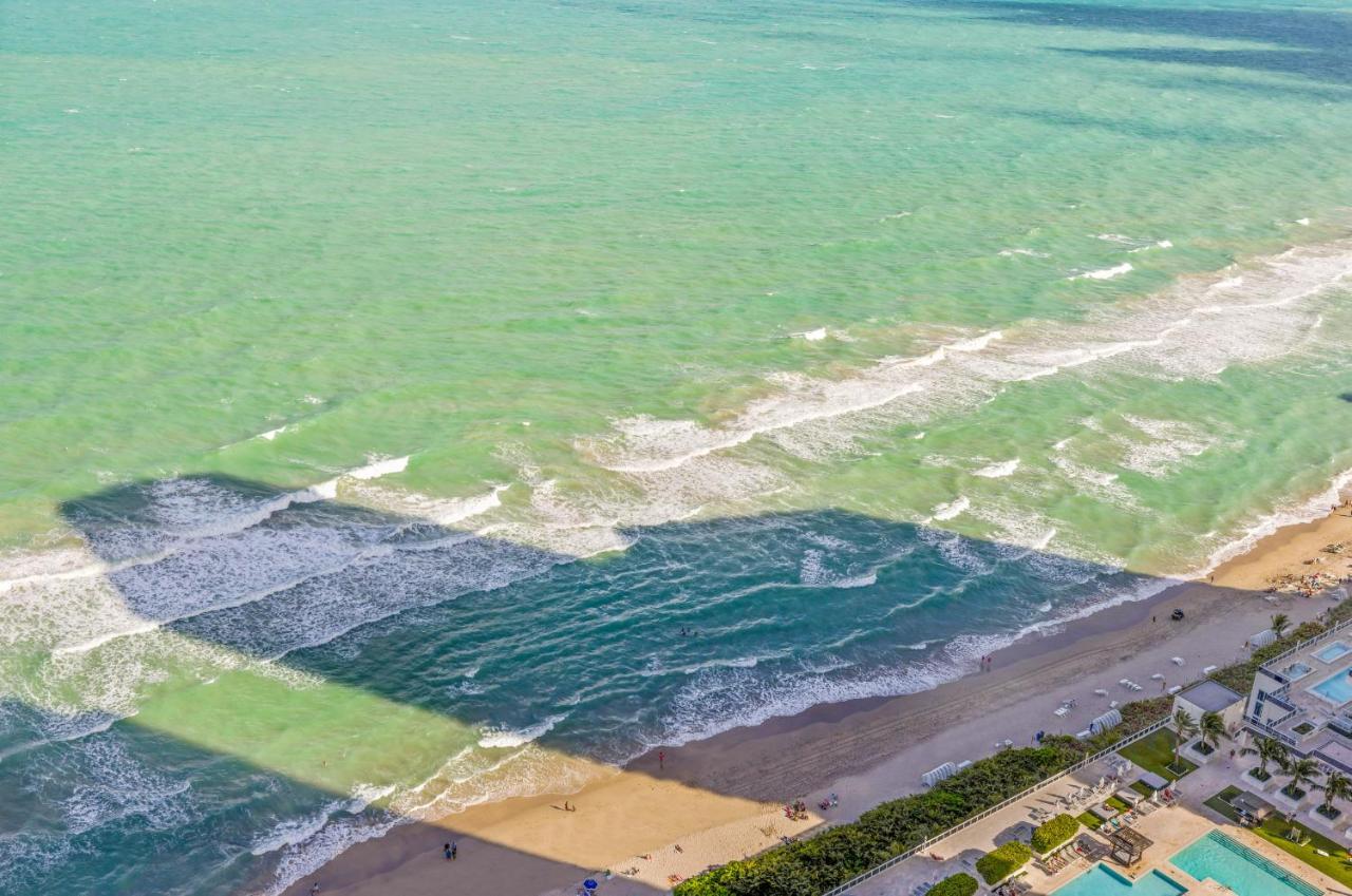 Seashore Resort - 2 Bedroom Right On The Beach Direct Ocean-View With Amenities On The Rooftop Hollywood Exterior foto