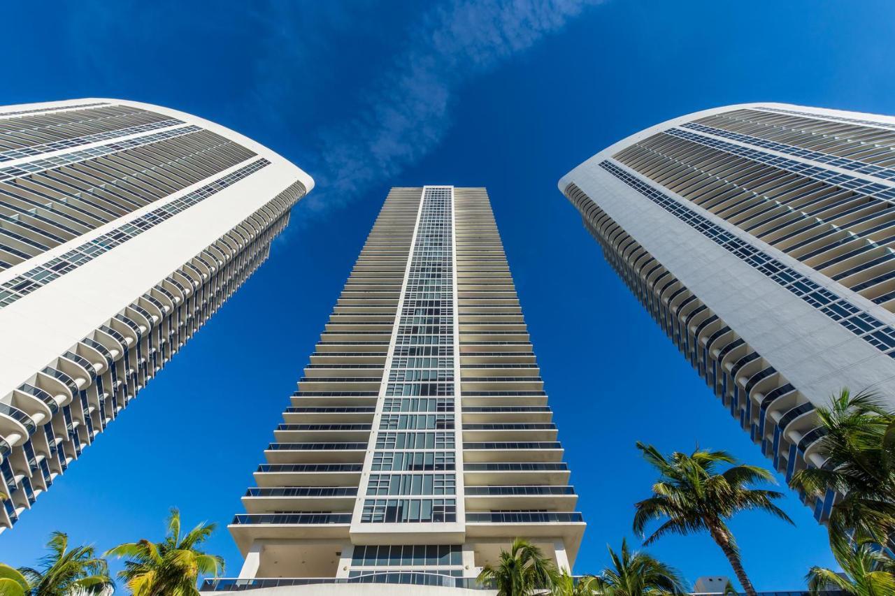 Seashore Resort - 2 Bedroom Right On The Beach Direct Ocean-View With Amenities On The Rooftop Hollywood Exterior foto