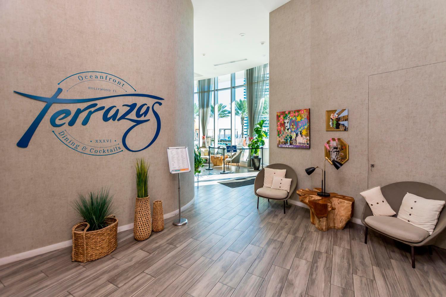 Seashore Resort - 2 Bedroom Right On The Beach Direct Ocean-View With Amenities On The Rooftop Hollywood Exterior foto